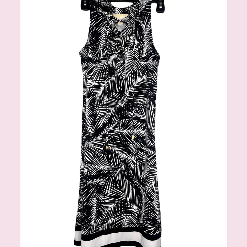 EUC / Michael Kors Black and White Sleeveless Dress / Size M